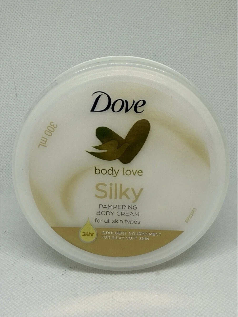 NEW DOVE BODY LOVE SILKY PAMPERING BODY CREAM FOR ALL SKIN TYPES 300ML